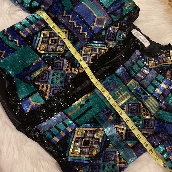 NITELINE BY DELLA ROUFOGALI Sequins Jacket - Picture 6 of 8